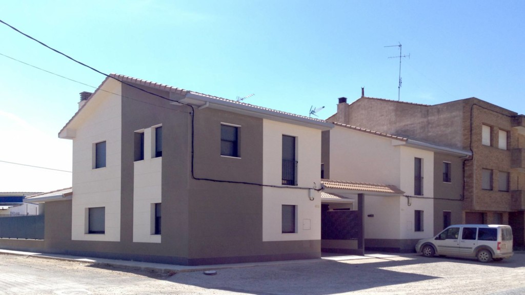 Casas Binaced. Avd. Goya. Brualla-Alcaraz. Arquitectos.