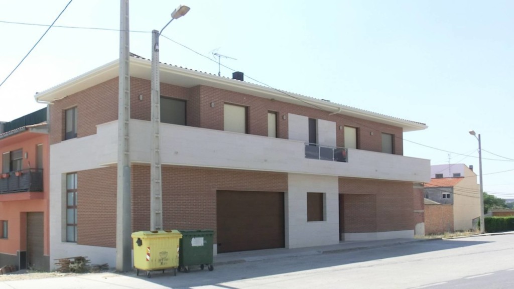 Vivienda. Osso de Cinca 2. Huesca. Brualla-Alcaraz. Arquitectos.