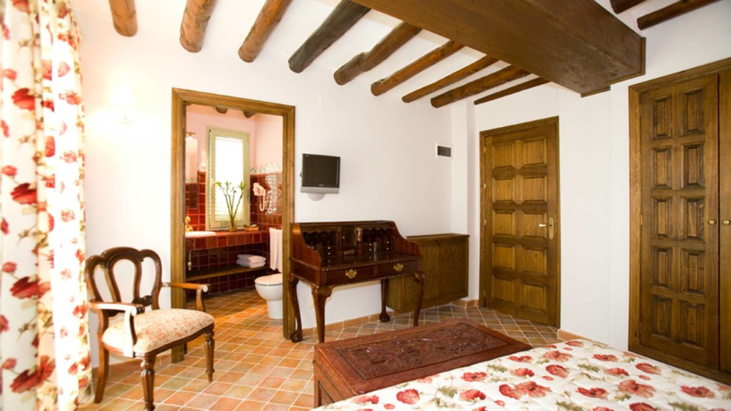 Vivienda turismo rural. Azanuy. 05. Huesca. Miguel Angel Brualla. Arquitecto.