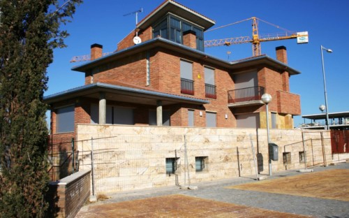 Vivienda unifamiliar aislada con garaje. Jacilla. Monzón. Huesca. Arquitectos. Brualla Alcaraz. 3