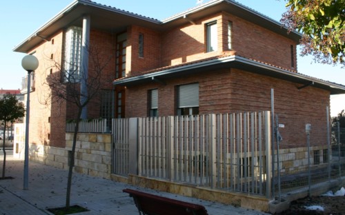 Vivienda unifamiliar aislada con garaje. Molino 1. Monzón. Huesca. Arquitectos. Brualla Alcaraz. 1